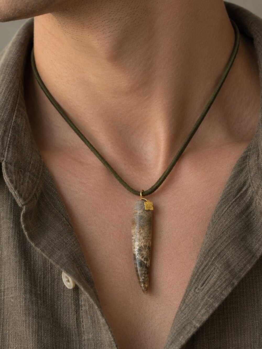 Fossil Coral Tusk Pendant Necklace – Unisex Natural Stone